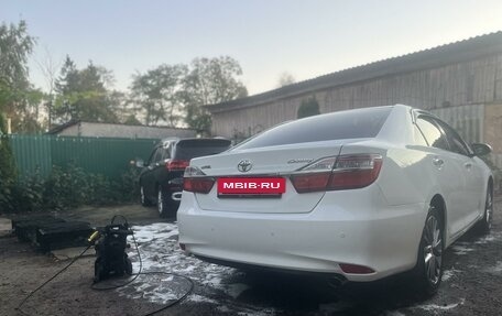 Toyota Camry, 2016 год, 2 800 000 рублей, 2 фотография