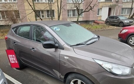 Hyundai ix35 I рестайлинг, 2011 год, 1 350 000 рублей, 4 фотография