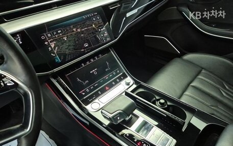 Audi A8, 2020 год, 5 400 000 рублей, 7 фотография