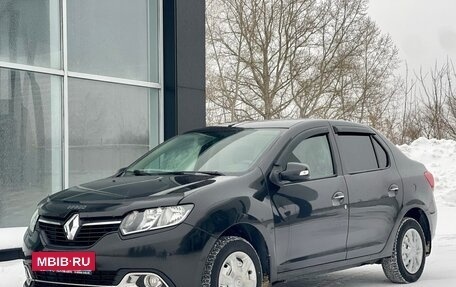 Renault Logan II, 2015 год, 680 000 рублей, 3 фотография