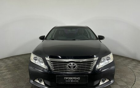 Toyota Camry, 2013 год, 2 000 000 рублей, 2 фотография