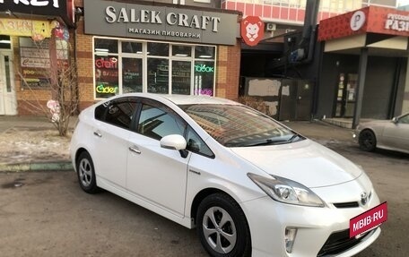 Toyota Prius, 2012 год, 1 320 000 рублей, 5 фотография