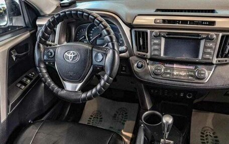 Toyota RAV4, 2013 год, 2 600 000 рублей, 9 фотография