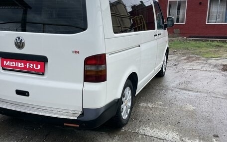 Volkswagen Transporter T5 рестайлинг, 2003 год, 1 180 000 рублей, 6 фотография