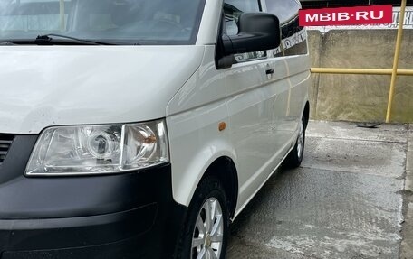 Volkswagen Transporter T5 рестайлинг, 2003 год, 1 180 000 рублей, 2 фотография