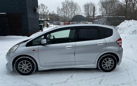 Honda Fit III, 2008 год, 715 000 рублей, 3 фотография