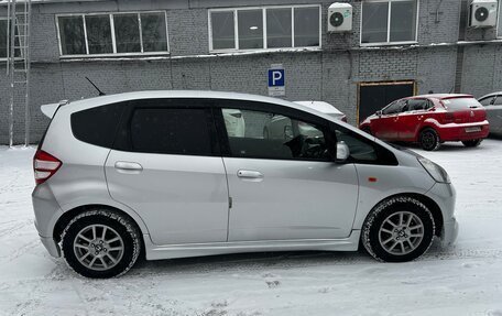 Honda Fit III, 2008 год, 715 000 рублей, 5 фотография