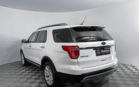 Ford Explorer VI, 2016 год, 3 190 000 рублей, 7 фотография