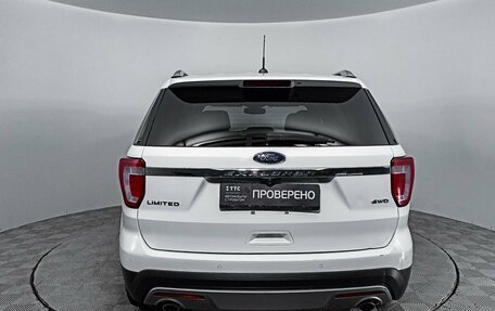 Ford Explorer VI, 2016 год, 3 190 000 рублей, 6 фотография