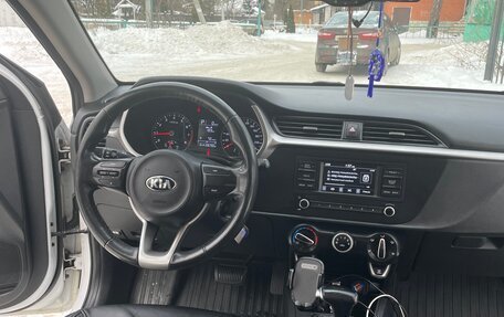 KIA Rio IV, 2021 год, 1 600 000 рублей, 9 фотография