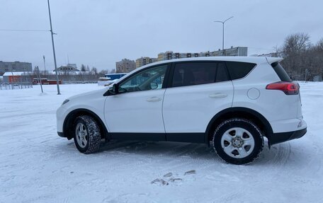 Toyota RAV4, 2018 год, 2 400 001 рублей, 6 фотография