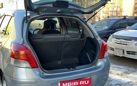 Toyota Vitz, 2009 год, 680 000 рублей, 9 фотография