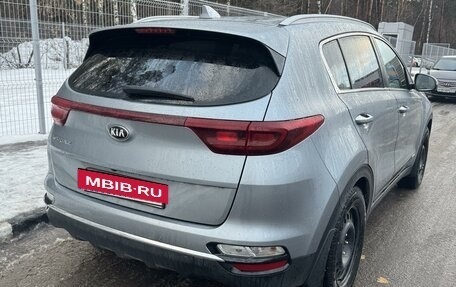 KIA Sportage IV рестайлинг, 2020 год, 2 250 000 рублей, 3 фотография