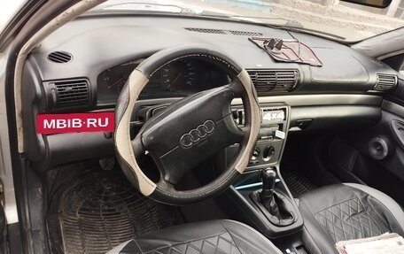 Audi A4, 1997 год, 365 000 рублей, 8 фотография