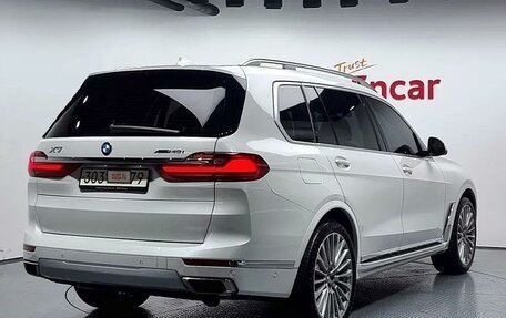 BMW X7, 2021 год, 8 549 000 рублей, 2 фотография