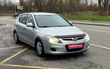 Hyundai i30 I, 2010 год, 630 000 рублей, 3 фотография