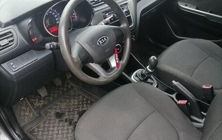 KIA Rio III рестайлинг, 2012 год, 750 000 рублей, 10 фотография