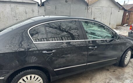 Volkswagen Passat B6, 2008 год, 700 000 рублей, 2 фотография