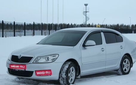 Skoda Octavia, 2010 год, 1 050 000 рублей, 2 фотография