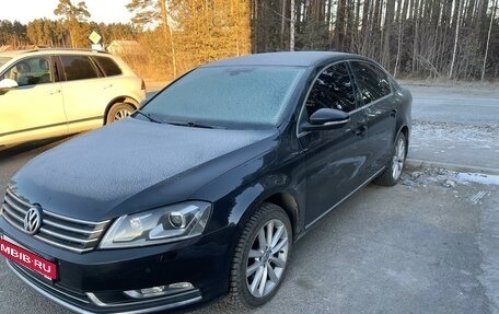 Volkswagen Passat B7, 2011 год, 1 390 000 рублей, 2 фотография