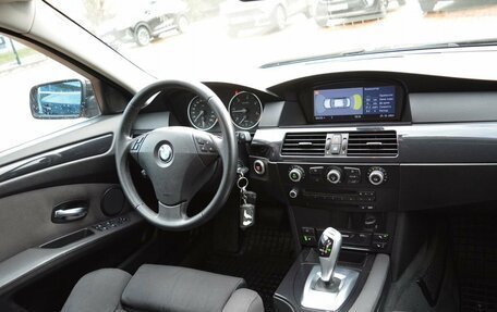 BMW 5 серия, 2008 год, 1 450 000 рублей, 18 фотография