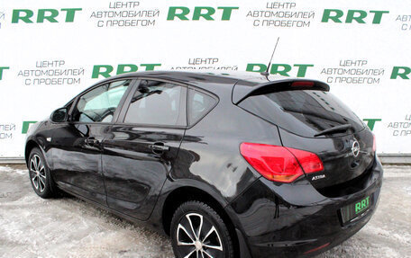 Opel Astra J, 2011 год, 879 000 рублей, 4 фотография