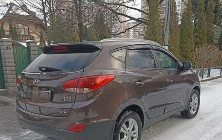 Hyundai ix35 I рестайлинг, 2013 год, 1 300 000 рублей, 15 фотография