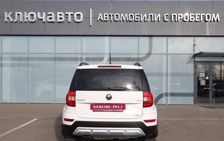 Skoda Yeti I рестайлинг, 2015 год, 1 630 000 рублей, 4 фотография