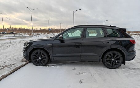 Volkswagen Touareg III, 2018 год, 5 350 000 рублей, 6 фотография