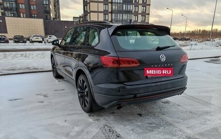 Volkswagen Touareg III, 2018 год, 5 350 000 рублей, 7 фотография