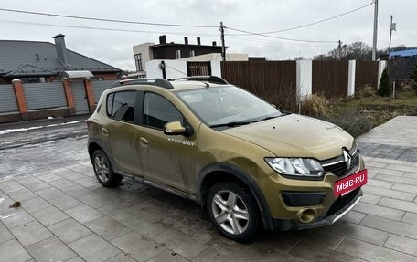 Renault Sandero II рестайлинг, 2015 год, 990 000 рублей, 4 фотография