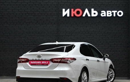 Toyota Camry, 2019 год, 2 900 000 рублей, 7 фотография