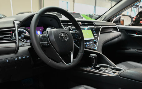 Toyota Camry, 2019 год, 2 900 000 рублей, 15 фотография