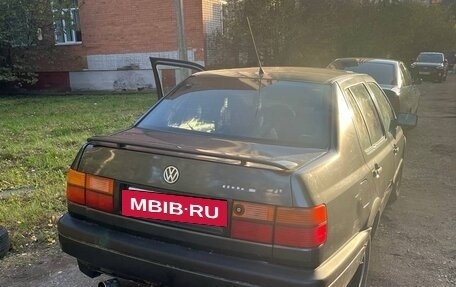 Volkswagen Vento, 1992 год, 220 000 рублей, 3 фотография