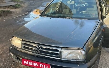 Volkswagen Vento, 1992 год, 220 000 рублей, 2 фотография