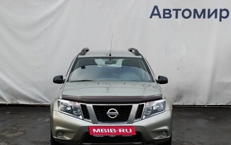 Nissan Terrano III, 2015 год, 1 090 000 рублей, 2 фотография