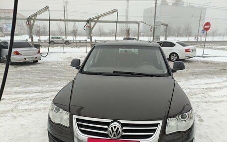 Volkswagen Touareg III, 2007 год, 1 700 000 рублей, 2 фотография