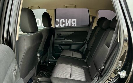 Mitsubishi Outlander III рестайлинг 3, 2015 год, 1 685 000 рублей, 17 фотография