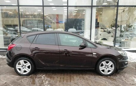 Opel Astra J, 2014 год, 966 000 рублей, 4 фотография