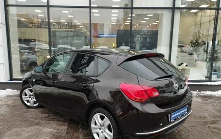 Opel Astra J, 2014 год, 966 000 рублей, 6 фотография