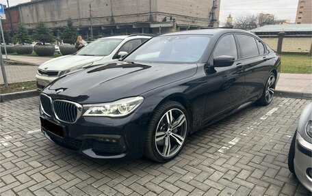 BMW 7 серия, 2018 год, 5 555 555 рублей, 2 фотография