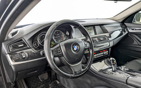 BMW 5 серия, 2012 год, 1 650 000 рублей, 15 фотография