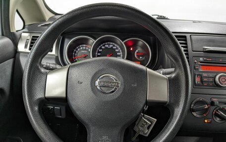 Nissan Tiida, 2013 год, 890 000 рублей, 24 фотография