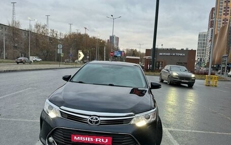 Toyota Camry, 2014 год, 2 100 000 рублей, 1 фотография