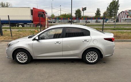 KIA Rio IV, 2018 год, 1 630 000 рублей, 6 фотография