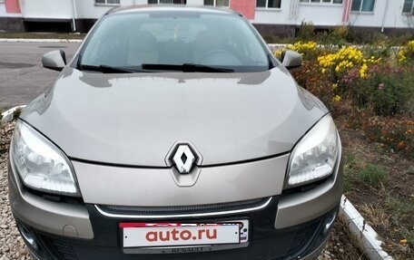 Renault Megane III, 2014 год, 900 000 рублей, 1 фотография