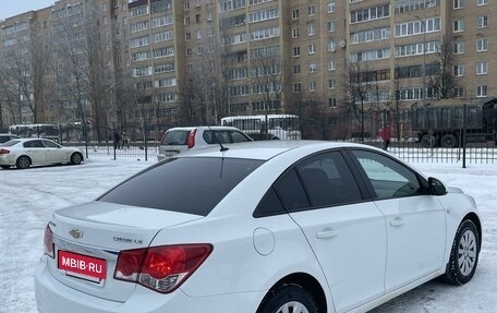 Chevrolet Cruze II, 2011 год, 985 000 рублей, 7 фотография