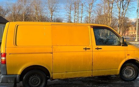 Volkswagen Transporter T5 рестайлинг, 2005 год, 690 000 рублей, 6 фотография