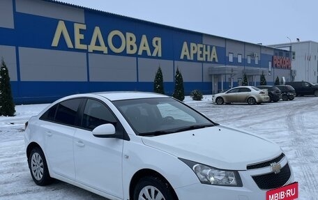 Chevrolet Cruze II, 2011 год, 985 000 рублей, 12 фотография