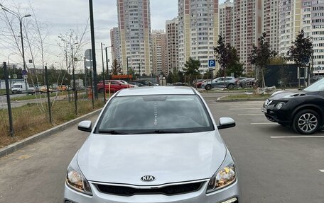 KIA Rio IV, 2018 год, 1 630 000 рублей, 7 фотография